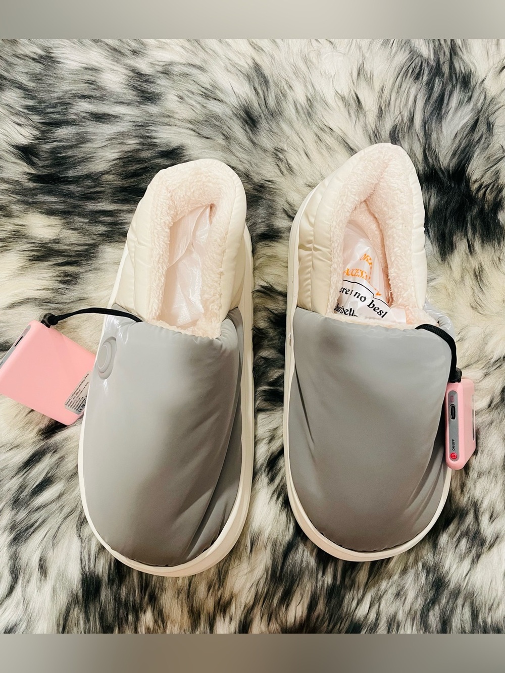 Rechargeable Heated Cloud Slippers - Plush Cozy Winter House Shoes